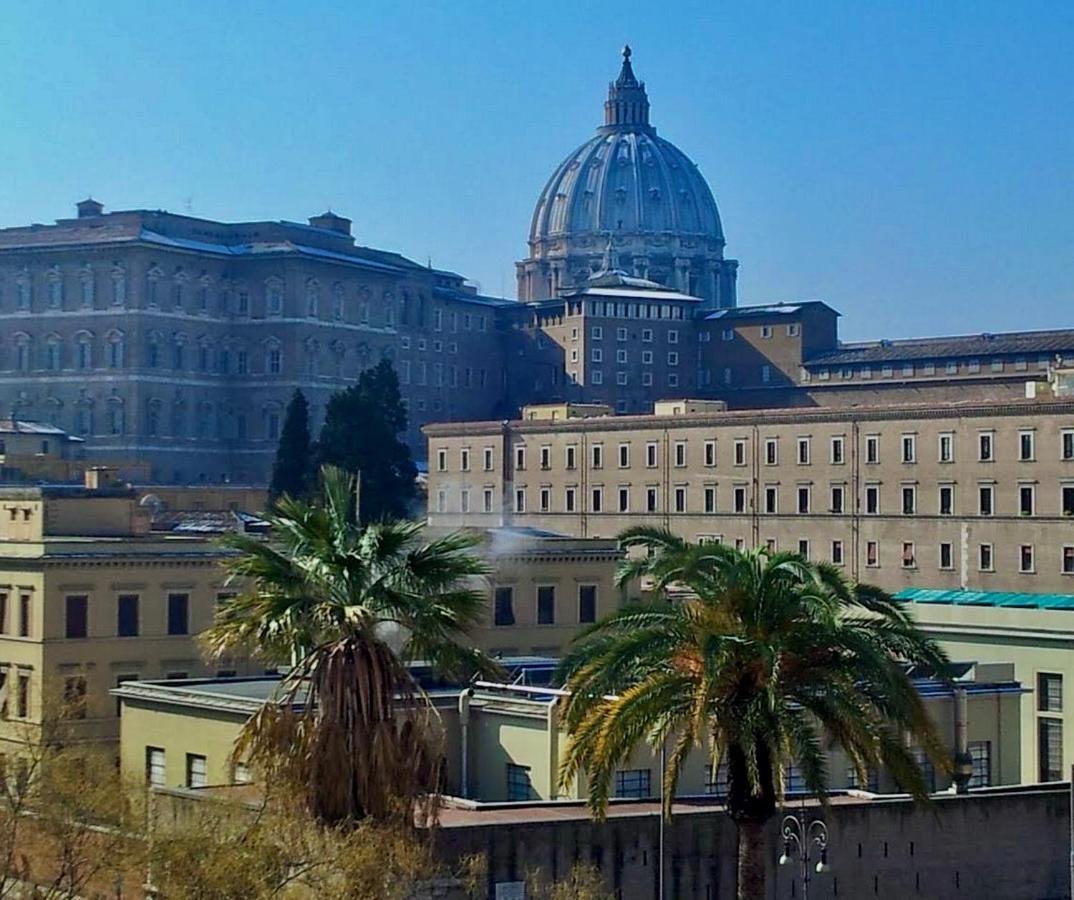 U@Vatican - Suites Centrali E Vicine Alla Metro Roma Quarto foto